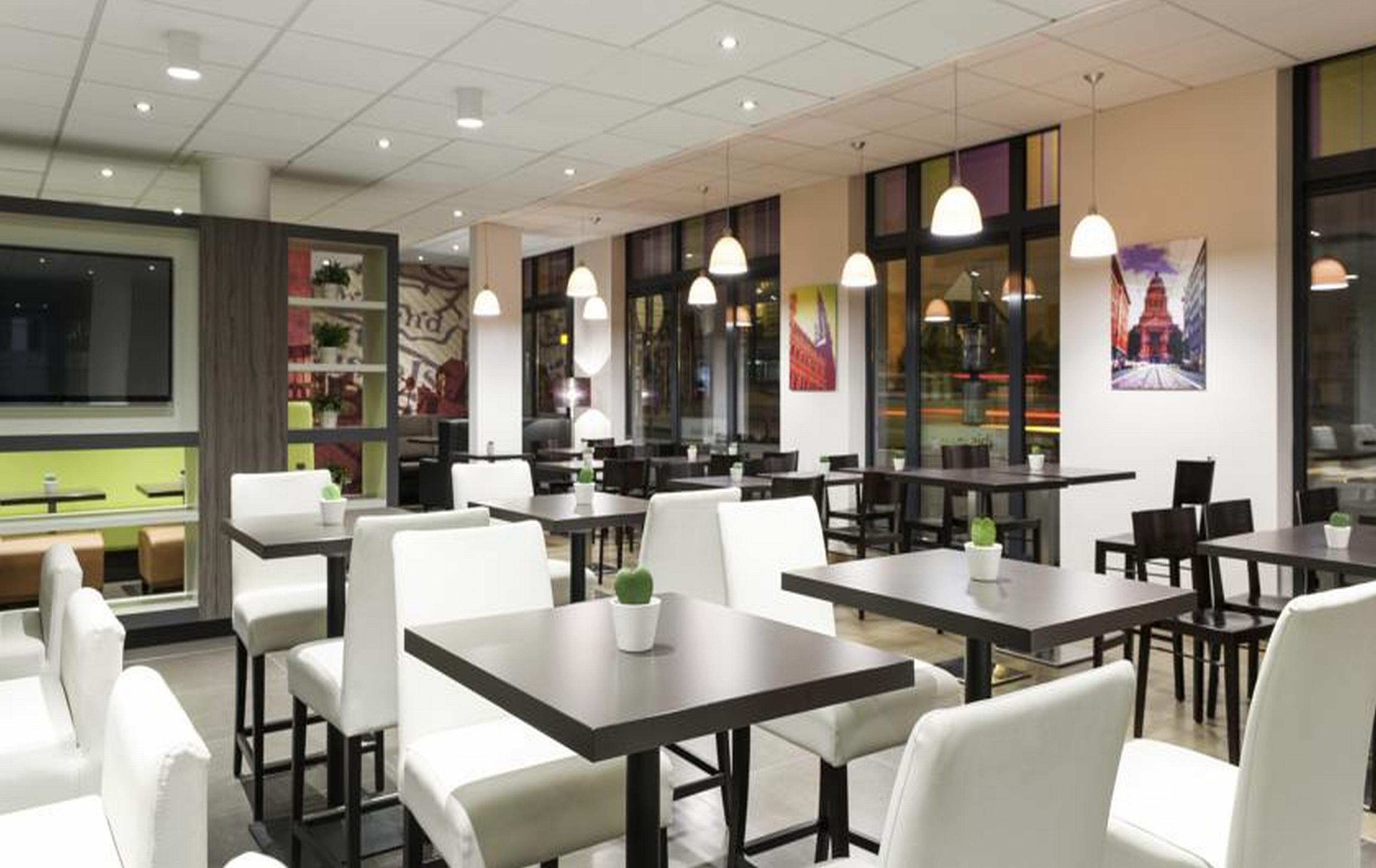 Ibis Styles Hotel Brussels Centre Stephanie Saint-Gilles Exteriör bild
