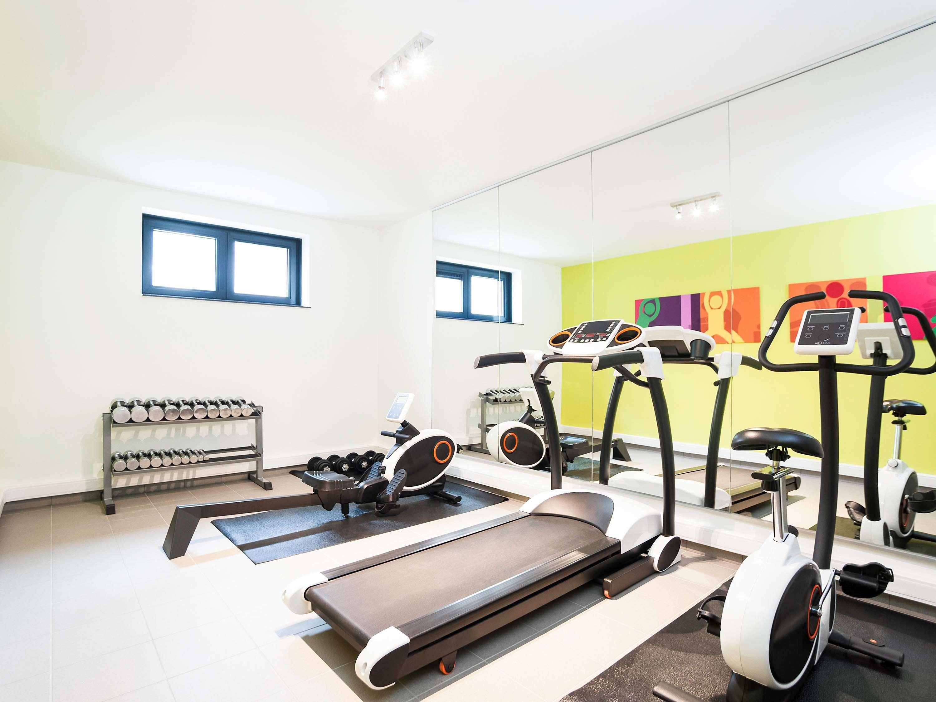 Ibis Styles Hotel Brussels Centre Stephanie Saint-Gilles Exteriör bild