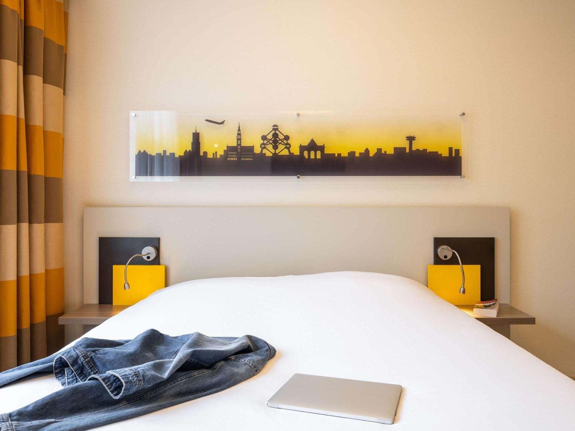 Ibis Styles Hotel Brussels Centre Stephanie Saint-Gilles Exteriör bild