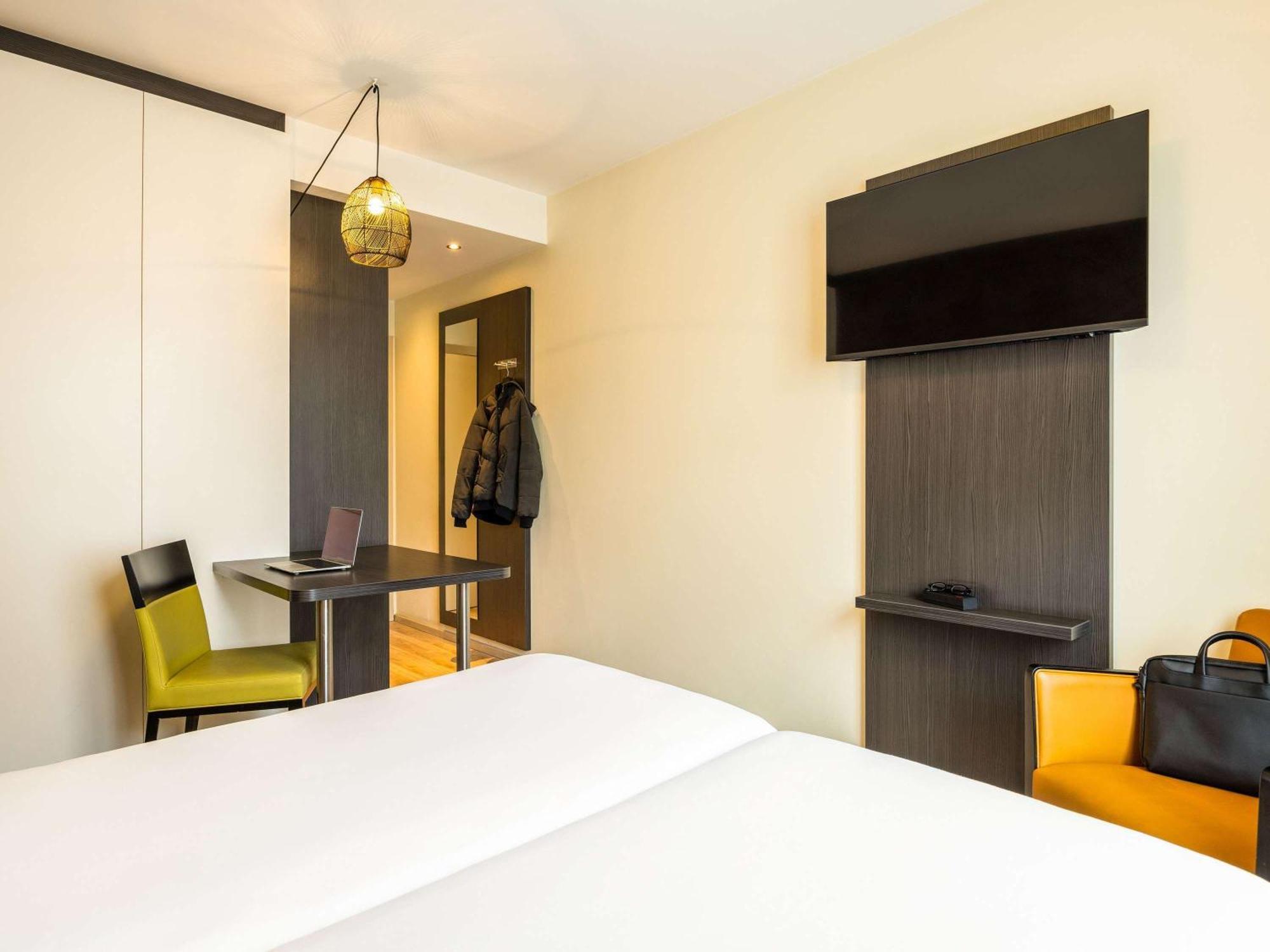 Ibis Styles Hotel Brussels Centre Stephanie Saint-Gilles Exteriör bild