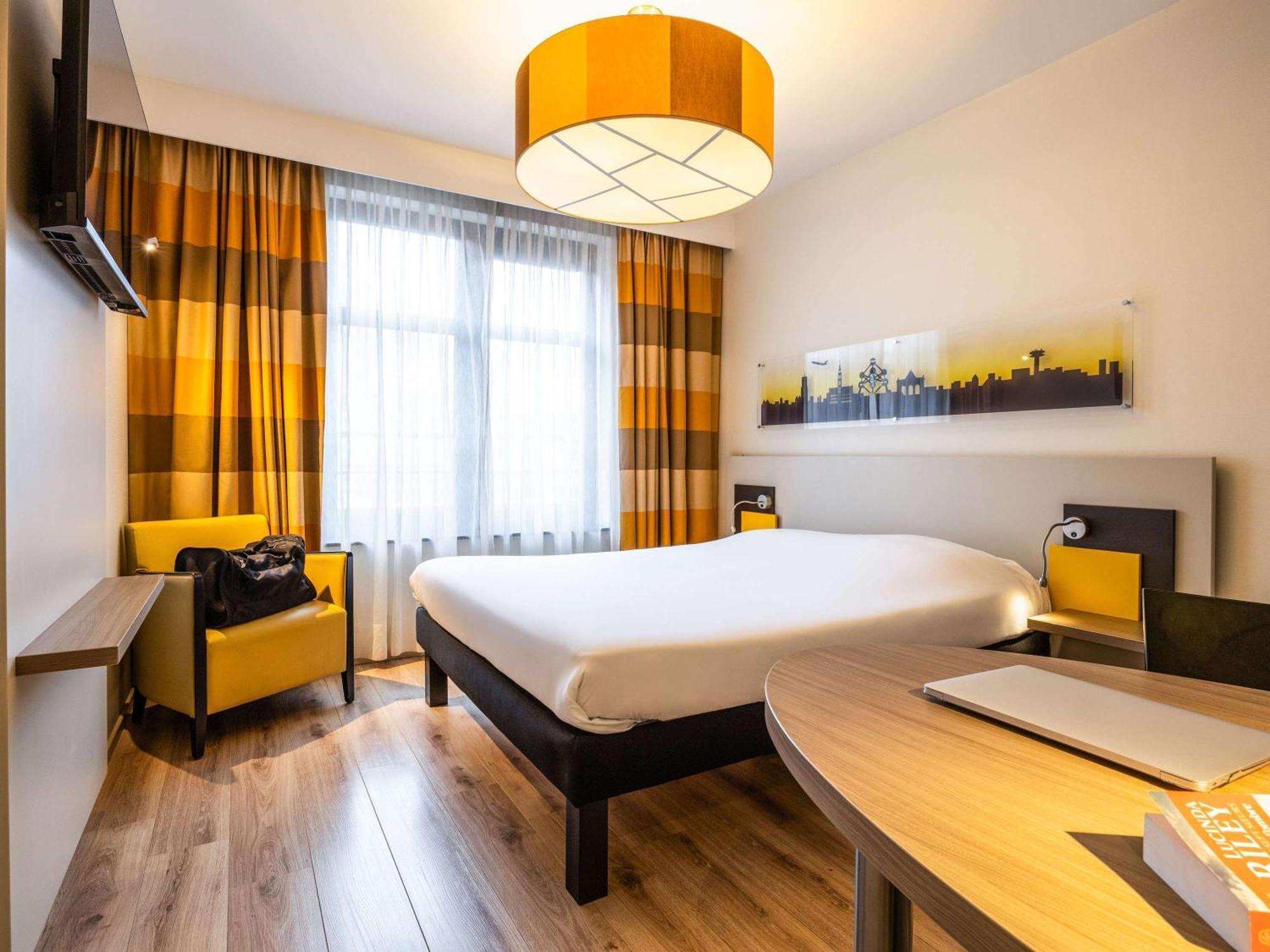 Ibis Styles Hotel Brussels Centre Stephanie Saint-Gilles Exteriör bild